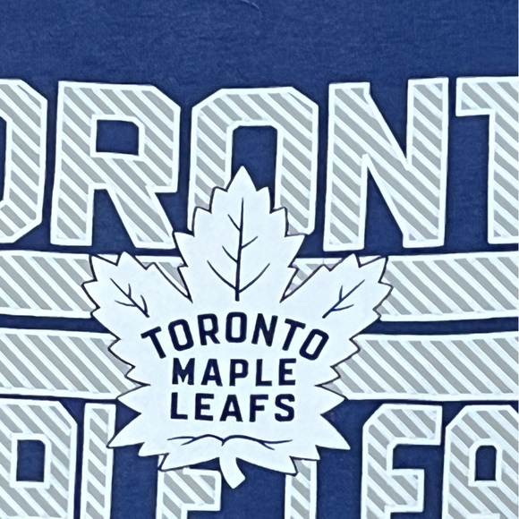 Toronto Maple Leafs NHL Hockey Hoodie Pullover Sweatshirt - Picture 3 of 5